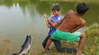 Bass Of Net Fishing || Modern Fishing 2017 || The Strangest Way Of Fishing Instrument 2017