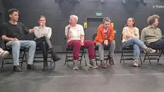 Психоаналитик Люся Иванова (Самсонова) и психиатр Лара Писаренко. Беседа со зрителями в театре.