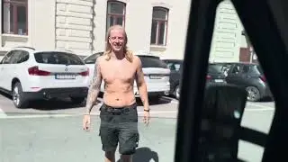 Белоснежка потерял ботинки