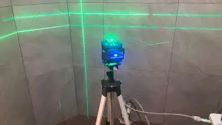 Показываю возможности лазерного уровня HIBIRU 4D Omnitronic