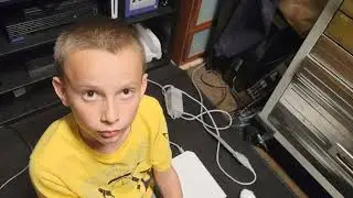 Finding hidden games inside thrift store Nintendo Wii consoles.
