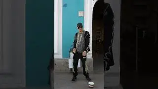 ПИТЕР ♥️ МАЙКЛ ТАНЦУЕТ НА НЕВСКОМ ПРОСПЕКТЕ ❤️