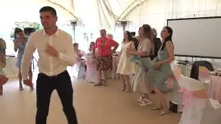 Гости на свадьбе отжигают #shorts