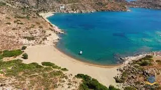 Ios - Tris Ekklisies Beach