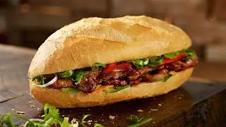 Banh mi Vietnam - the best street side food in the world