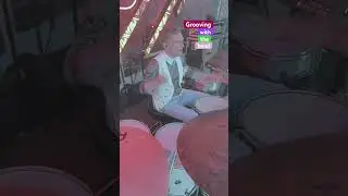 Drumming faces 🥴