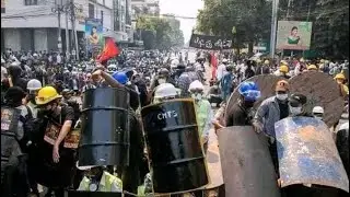ষোল কোটি মানুষকে আর দাবীয়ে রাখতে পারবা না। তোমরা আমার ভাই, তোমরা ব্যারাকে থাকো