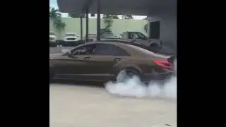 crazy cars!!! трюки на машинах