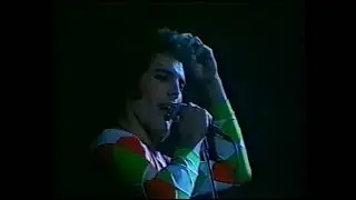 Queen  - Live At Earls Court Arena, London, U.K. 6th, Jun. 1977