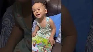 READ DAW SYA NG BOOK🤣 #shorts #baby #toddler #cute #happy #funny #trending #foryou #fyp #viral