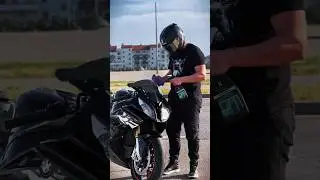 Отправь другу и ничего не говори 😃                       Футболка АРТ: 204550986