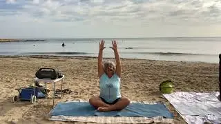 Beach Yoga Beginners-Yoga principiantes #yogabeginners #yogaprincipiantes #yogaespañol #yogaespaña