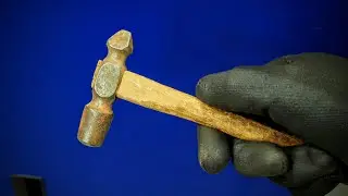 Restoration of a small old hammer.