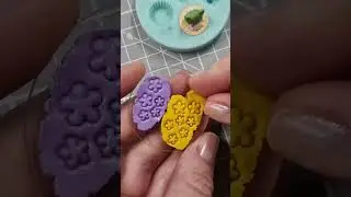 🐸🐸🐸 Frog cupcakeCupcake mold and flower cutters in my Etsy shop 🫶🌿 