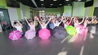Szalalala z parasolem - zabawa z rekwizytem
