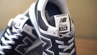 New Balance 574 Classic - Black and White
