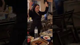 КОГДА ТЕБЕ УЖЕ 40 , НО ТЫ НА ДВИЖЕ😂 