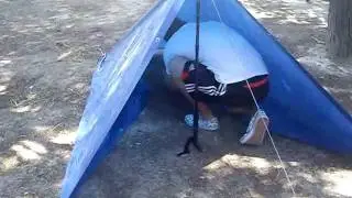 Tarp Survival Shelter in two minutes !