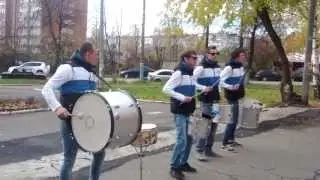 Невероятная игра на барабане