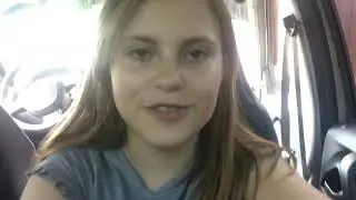 ПРАНКУЮ ДРУЗЕЙ!!В МАШИНЕ??