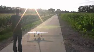 Robbe Dash 8 first flight  DSKY