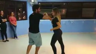 Isso é forró? Maria da Saia da Banda Hotelo
