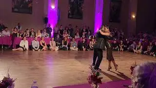 Argentine tango: Corina Herrera & Octavio Fernandez - En el Salón