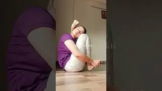 Ek Pada Sirsasana 🫶 #youtubeshorts #yogafit #trending #yogapose #shortsvideo