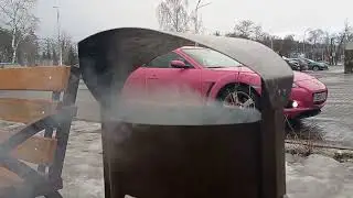 горит мусор.