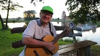 ТанЦуй (Вальс выцветших афиш) ДеФо - автор исполнитель, актёр -Денис Фещенко.