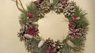 DIY:Супер бюджетный Новогодний венок из природных материалов/своими руками👐/ Бюджетный вариант