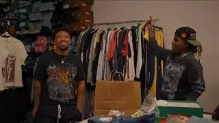 Shopping With Sneak