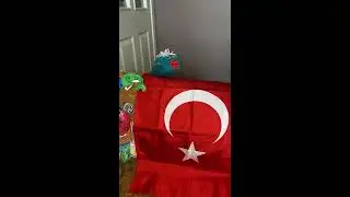 Neşeli Evde 23 Nisan'ı Kutluyor