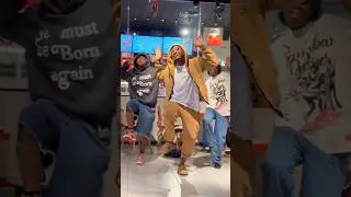 These Ghanaian Dancers danced beautifully to this song . Demzy Baye , Lisa Quama & Richeal