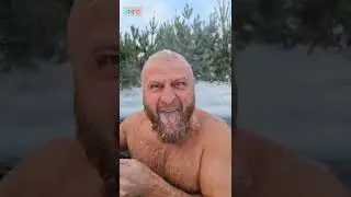 ice man welcome to Russia ❄️🥶#short ❤️