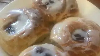Raspberry Sweet Rolls