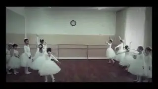 Казахские лебедушки.  Танец 