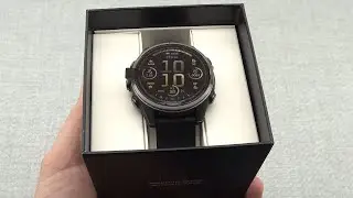 Garmin Fenix 8 43mm AMOLED Sapphire Carbon Gray DLC Titanium with Black/Pebble Gray band Unboxing