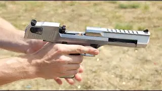 Desert Eagle .50AE by Magnum Research