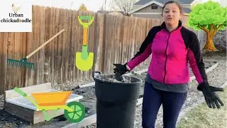 How to Clean Out A Vegetable Garden Bed