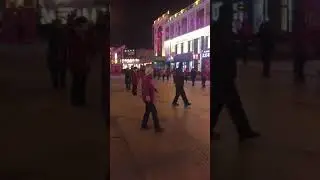 Гимнастика на центральной улице Хэйхэ