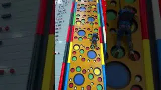 Escalando parede gigante #shorts