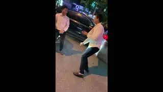va chạm giao thông hai tài xế ô tô bỏ xe lao vào đánh nhau giữa đường