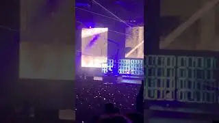 Twenty One Pilots - Car Radio (Live at Unipol Arena, Casalecchio IT)