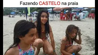 Castelo de areia na praia