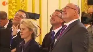 Putin fordert von Merkel Meinungsfreiheit!
