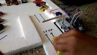 Arduino automated parking gate project