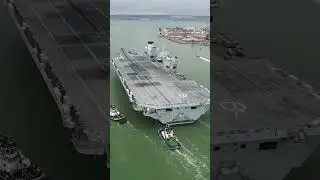 HMS Queen Elizabeth R08 coming into Portsmouth