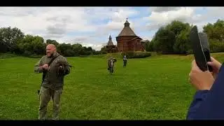 Тренировка сокола и интересный рассказ сокольничего Сергея Ярцева на Соколином дворе 