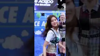 Dayeon full on swag 😎 